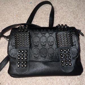 Skull Spike Purse
